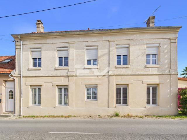 Maison 9 pièces 246 m²