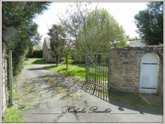 Maison 9 pièces 246 m²
