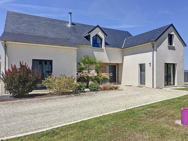 Maison 9 pièces 248 m²