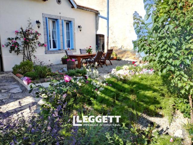 Maison 9 pièces 249 m²