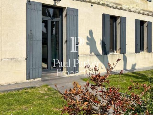 Maison 9 pièces 249 m²