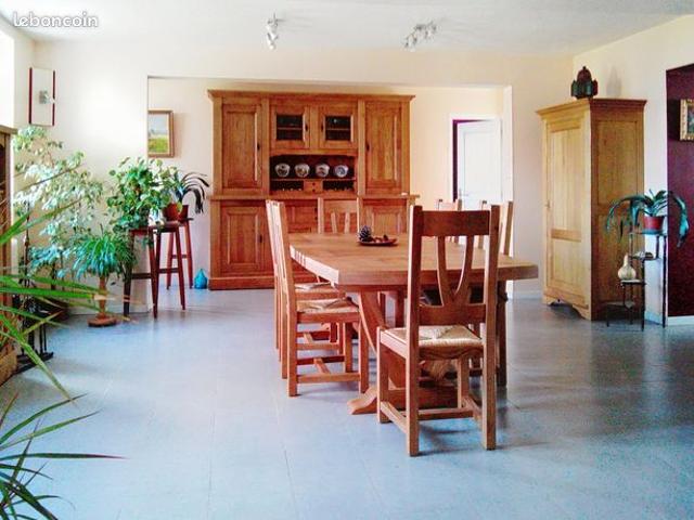 Maison 9 pièces 240 m²