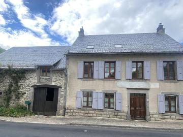 Maison 9 pièces 240 m²