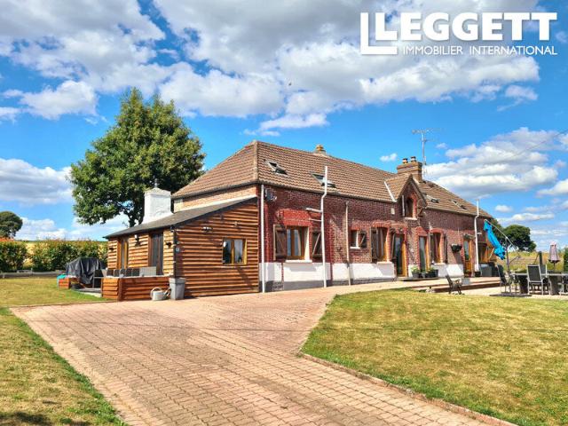 Maison 9 pièces 240 m²