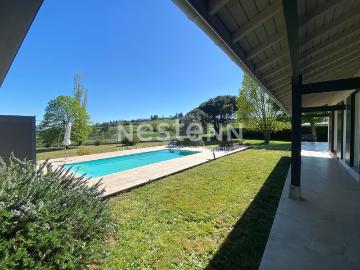 Maison 9 pièces 241 m²