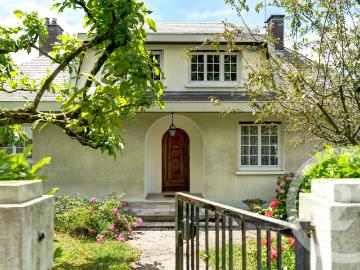 Maison 9 pièces 241 m²