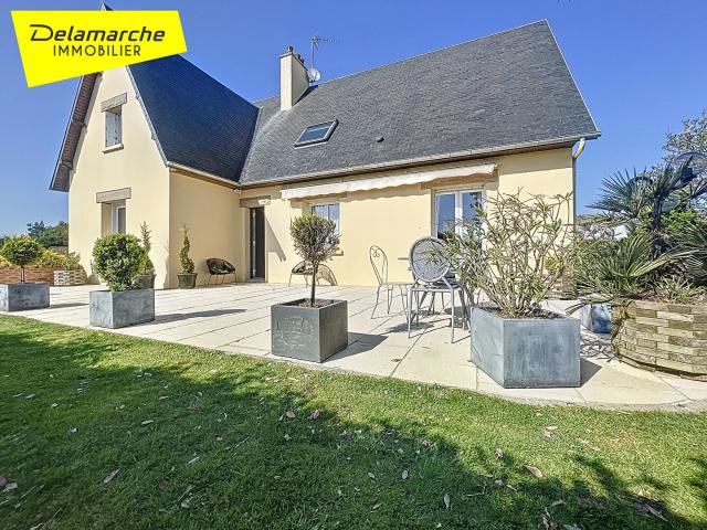 Maison 9 pièces 242 m²
