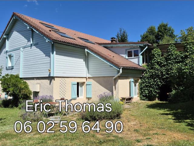 Maison 9 pièces 242 m²