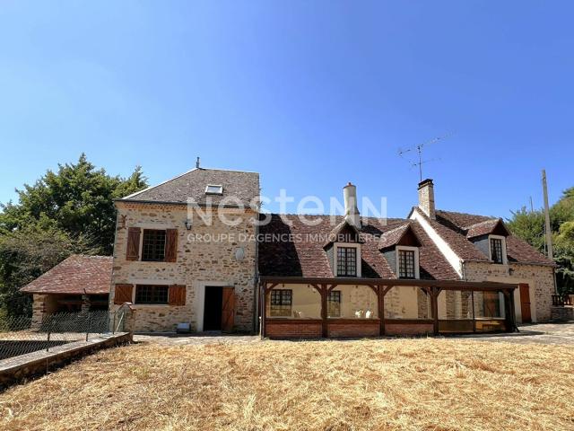 Maison 9 pièces 254 m²