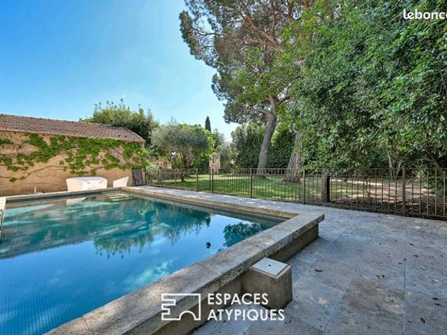 Maison 9 pièces 254 m²