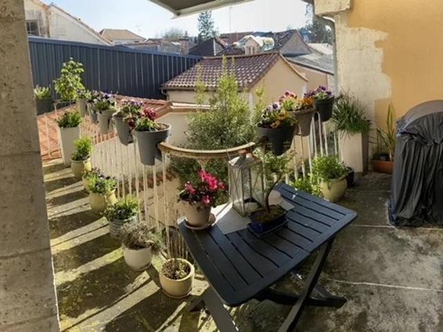 Maison 9 pièces 254 m²