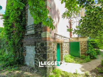 Maison 9 pièces 256 m²
