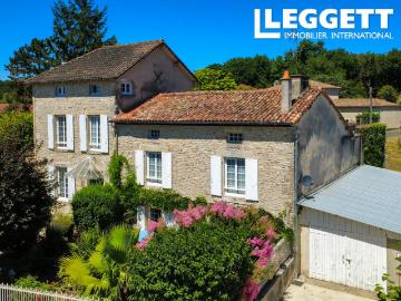 Maison 9 pièces 256 m²