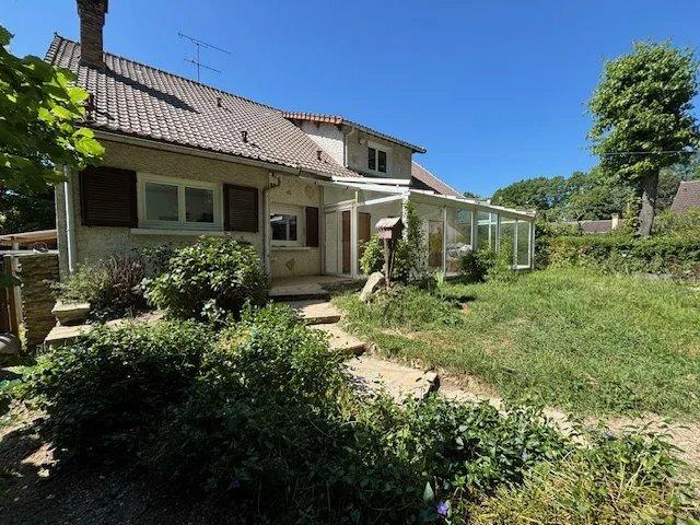 Maison 9 pièces 256 m²