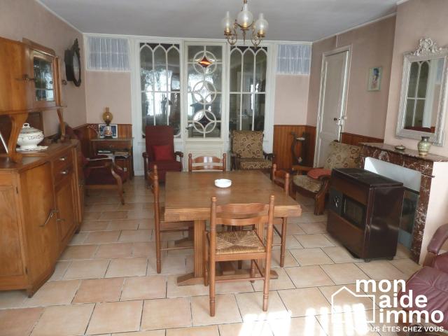 Maison 9 pièces 257 m²