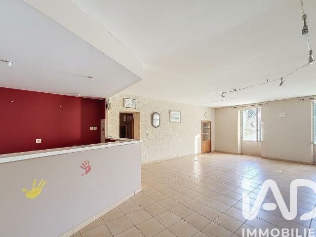 Maison 9 pièces 259 m²