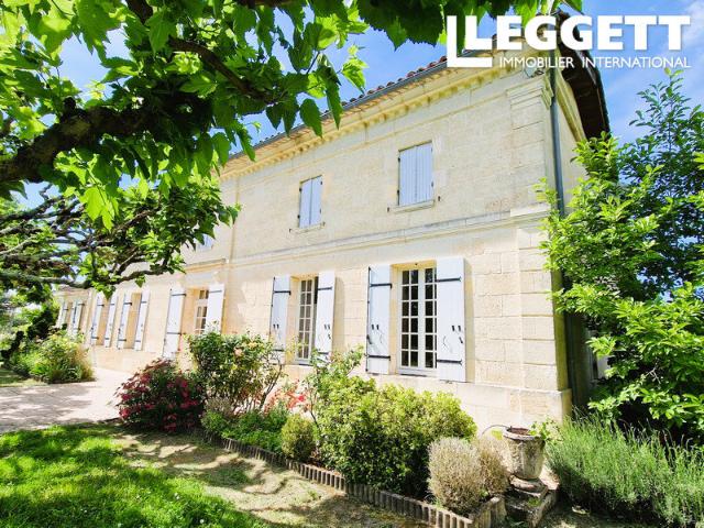 Maison 8 pièces 259 m²
