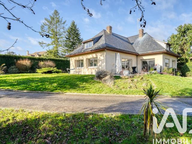 Maison 9 pièces 250 m²