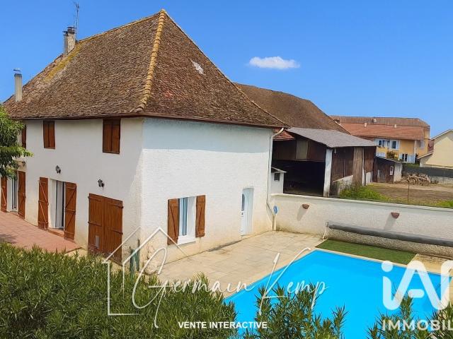Maison 9 pièces 250 m²