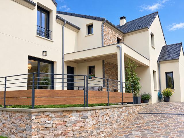Maison 9 pièces 250 m²