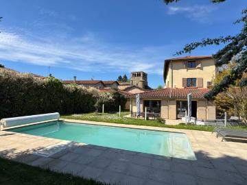 Maison 9 pièces 250 m²