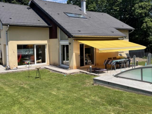 Maison 9 pièces 250 m²