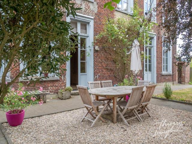 Maison 9 pièces 250 m²