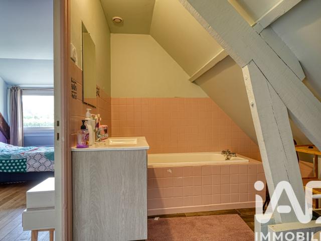 Maison 9 pièces, 250 m² à louer à Orgeval 78630