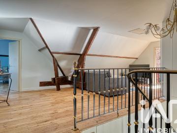 Maison 9 pièces, 250 m² à louer à Orgeval 78630