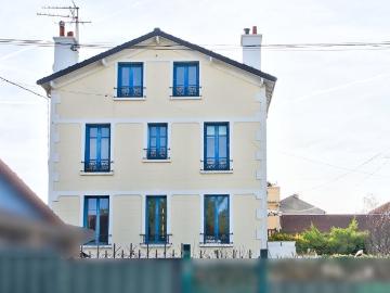 Maison 9 pièces 251 m²