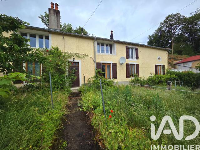 Maison 9 pièces 251 m²