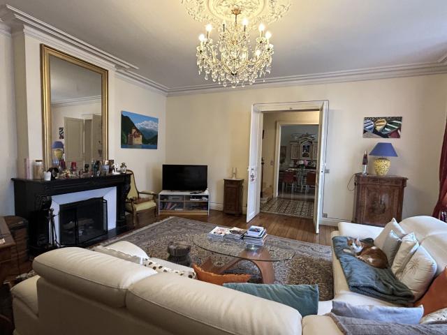 Maison 9 pièces 252 m²