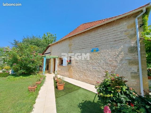 Maison 9 pièces 264 m²