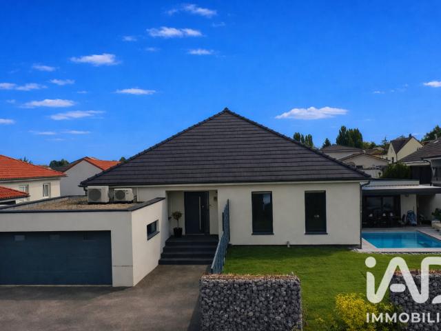 Maison 9 pièces 264 m²