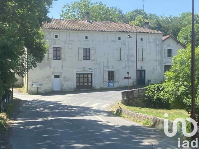 Maison 9 pièces 265 m²