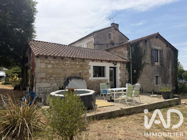 Maison 9 pièces 265 m²