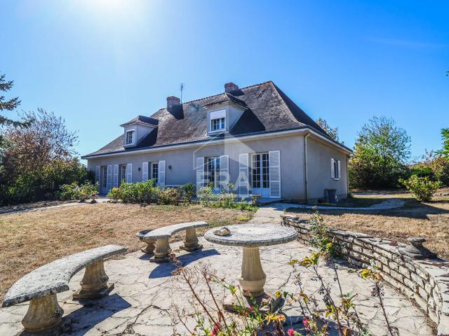 Maison 9 pièces 265 m²
