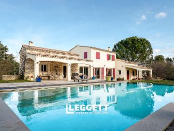 Maison 9 pièces 269 m²