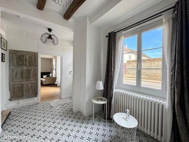 Maison 9 pièces 260 m²