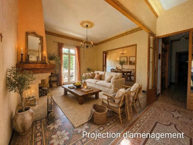 Maison 9 pièces 260 m²