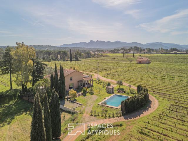 Maison 9 pièces 260 m²