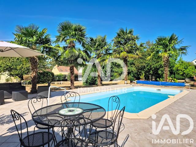 Maison 9 pièces 260 m²