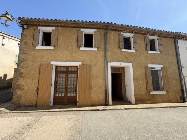 Maison 9 pièces 260 m²