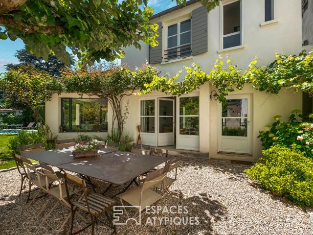 Maison 9 pièces 260 m²