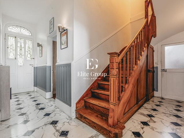 Maison 9 pièces 260 m²