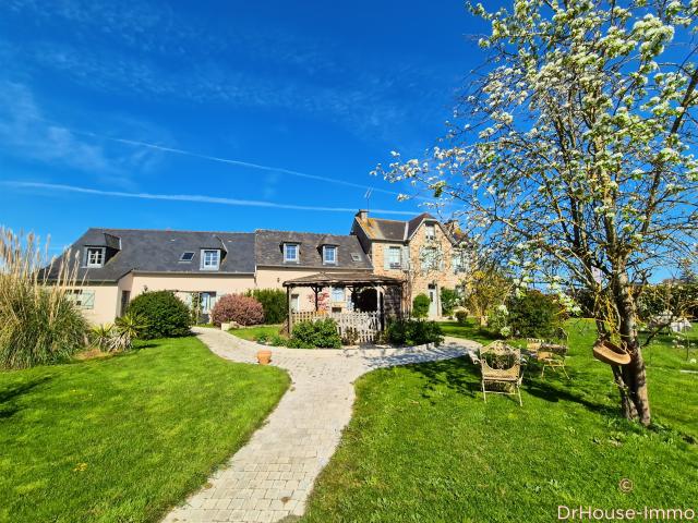 Maison 9 pièces 262 m²