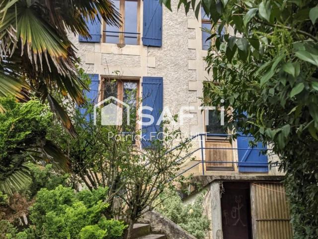 Maison 9 pièces 263 m²