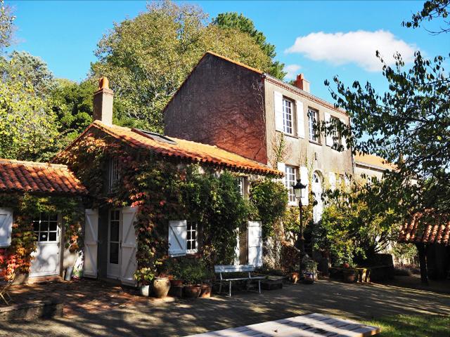 Maison 9 pièces 263 m²