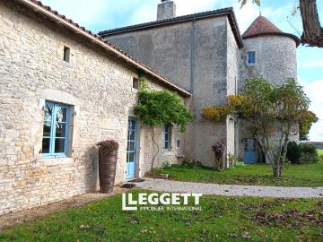 Maison 9 pièces 263 m²