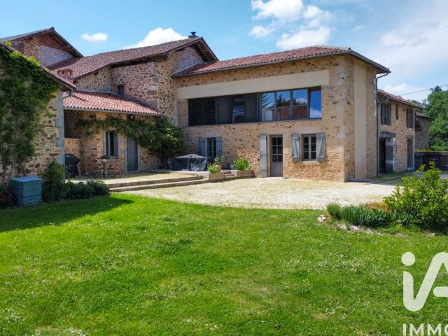 Maison 9 pièces 274 m²